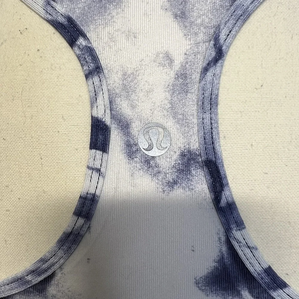 Lululemon Cool Racerback Tank Top Women's Sz 2‎ White Blue Tie Dye